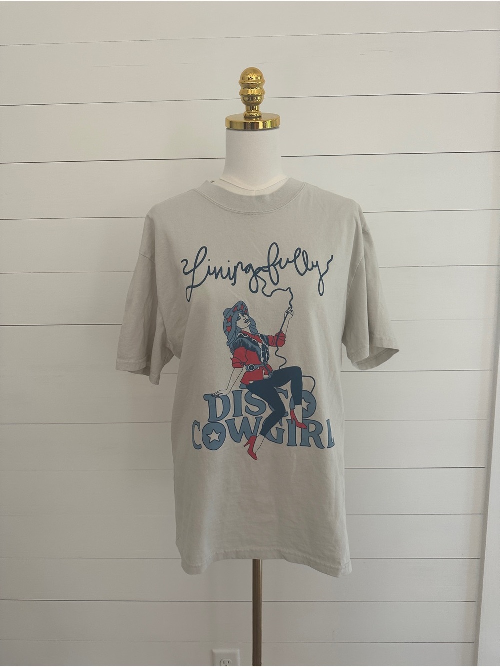 Living Fully Co x Disco Cowgirl Graphic Tee - Light Gray